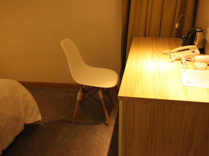 Fish Inn East Nanjing Road