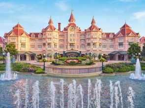 Отель Disneyland