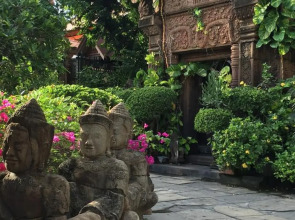 White House Beach Resort And Spa