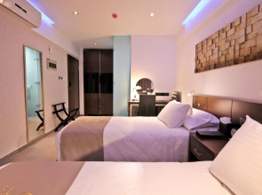 Achilleos City Hotel