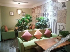 Tiange Theme Hotel (Jianzhong Branch)