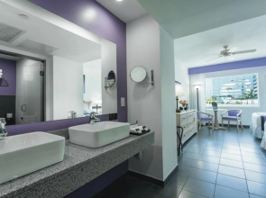 Hotel Riu Plaza Miami Beach