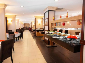 Отель XL Hotels