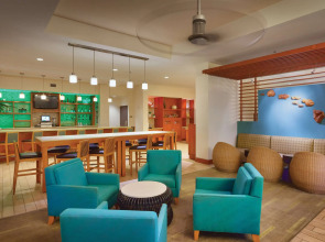 Hyatt Place Waikiki Beach