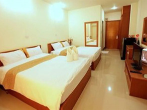 Rafael Mansion Bangkok Aiport