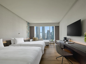 Traders Hotel Kuala Lumpur