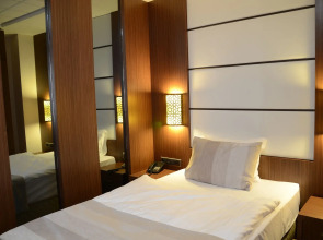 Safa Royal Museum Hotel