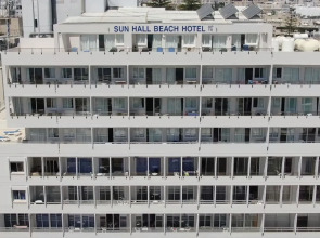 Sun Hall Beach Hotel Apts.