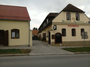 Penzion a Restaurace Na Jízdárně