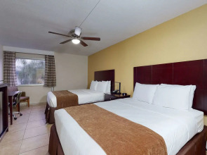 Rodeway Inn & Suites Fort Lauderdale Airport & Cruise Port