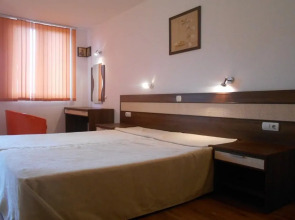 Sunny Holiday Apartments