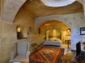 Sultan Cave Suites