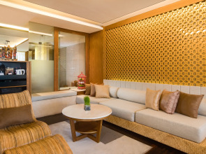 Отель Grand Seminyak - Lifestyle Boutique Resorts