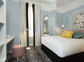 Hôtel Pastel Paris