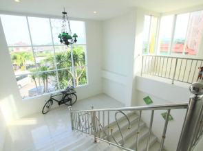 Smile Hua-Hin Resort