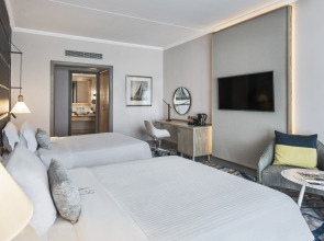 Le Suffren Hotel & Marina