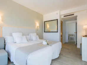 Playa Esperanza Resort