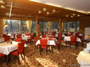 Euro Park Hotel International