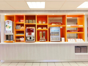 Hotel Premiere Classe Marne La Vallee - Saint Thibault Des Vignes