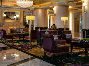 Renaissance Shanghai Pudong Hotel