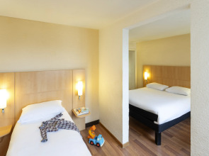 ibis Paris 17 Clichy-Batignolles