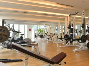 Grand Copthorne Waterfront