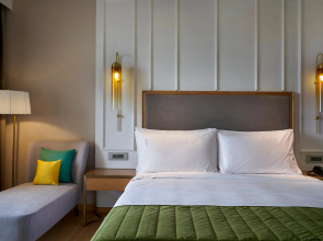 Holiday Inn Goa Candolim by IHG