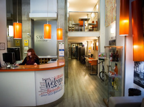 Sweet Hotel Continental