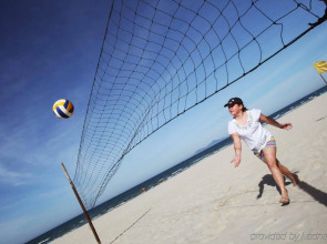 Sandy Beach Non Nuoc Resort