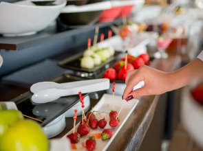 Farrys Boutique Hotel & Beach Club