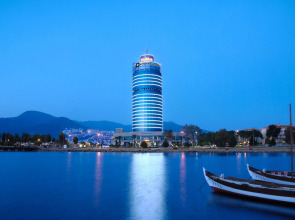 Wyndham Grand Izmir Ozdilek Thermal & Spa