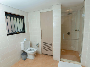 Heri Heights Hotel Apartments, SureStay Collection by BW