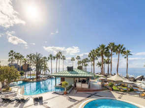 Отель Royal Savoy