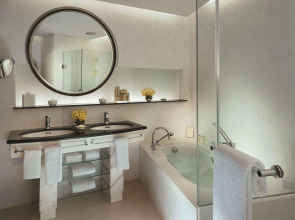 Pudong Shangri-La, Shanghai