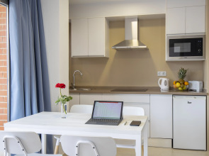 Aparthotel BCL Levante Lux