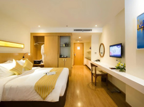 Starcity Hotel & Condotel Beachfront Nha Trang