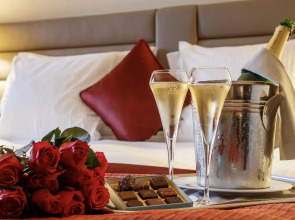 Le Royal Hotels & Resorts