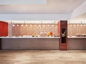 Hyatt Place London Heathrow Airport