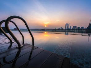 Regalia Upper View Hotel