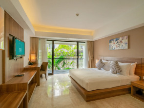 Cross Vibe Paasha Atelier Bali Kuta