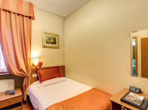 Flower Garden Hotel Rome