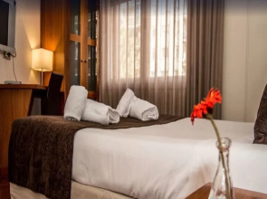 Apartamentos Turisticos Madanis