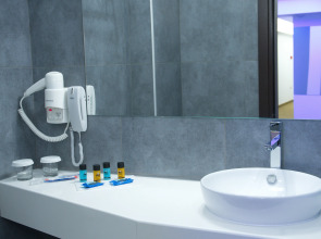 Breeze Boutique Hotel