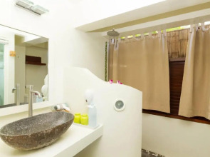 Mama Beach Residence