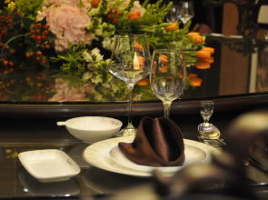 Royal Garden Hotel Shanghai