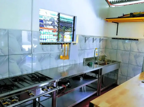 Moalboal Bamboo House / Rooms