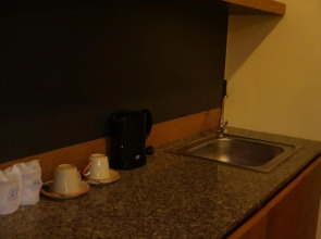 Baan Saikao Plaza Hotel & Service Apartment