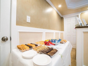 Nite Inn - Walking Distance to Universal Studios Hollywood