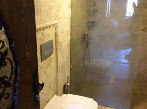 ShoeString Stone House