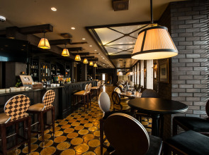 Отель Eurostars Metropole